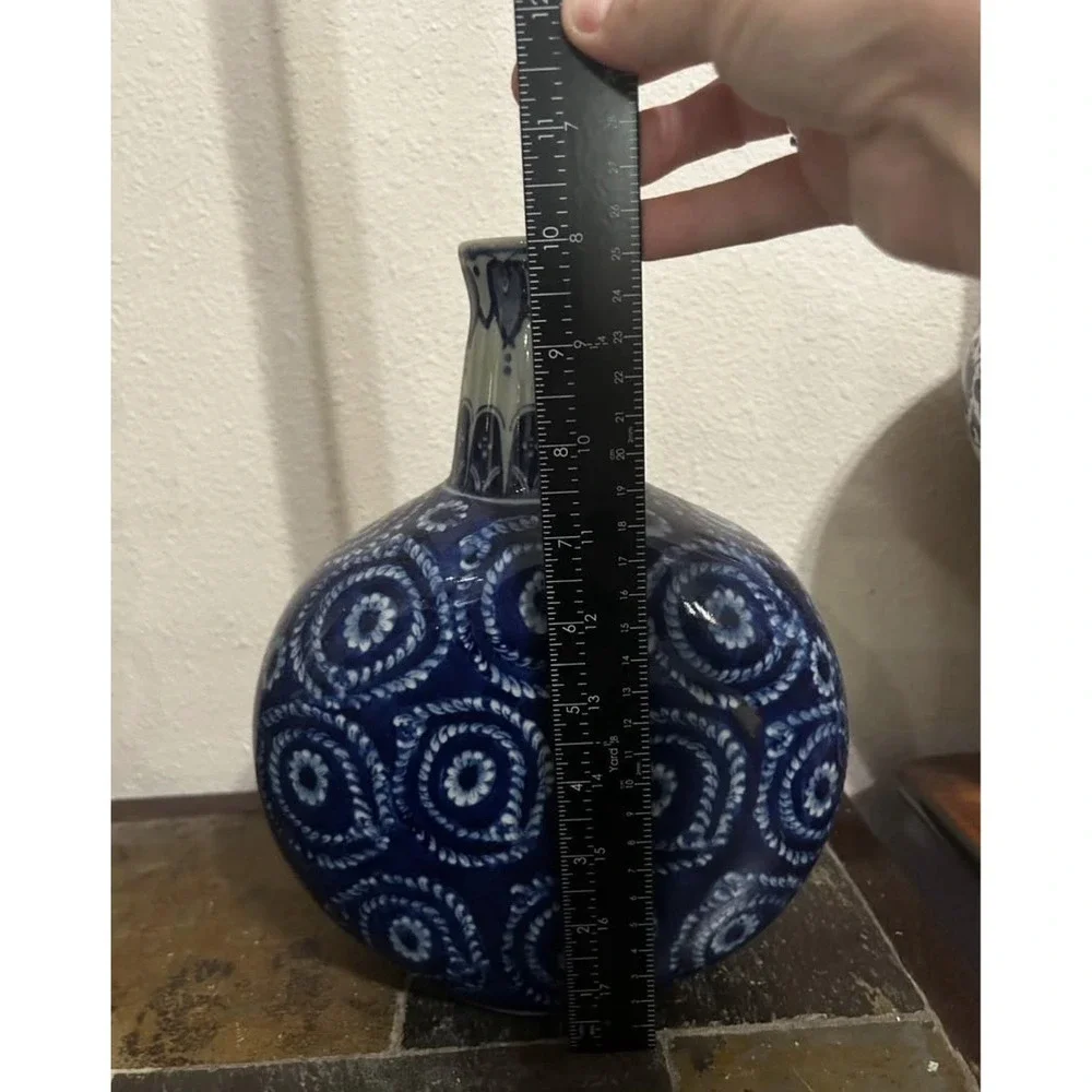 CONTEMPORARY BLUE AND WHITE FLORAL MOON FLASK VASE